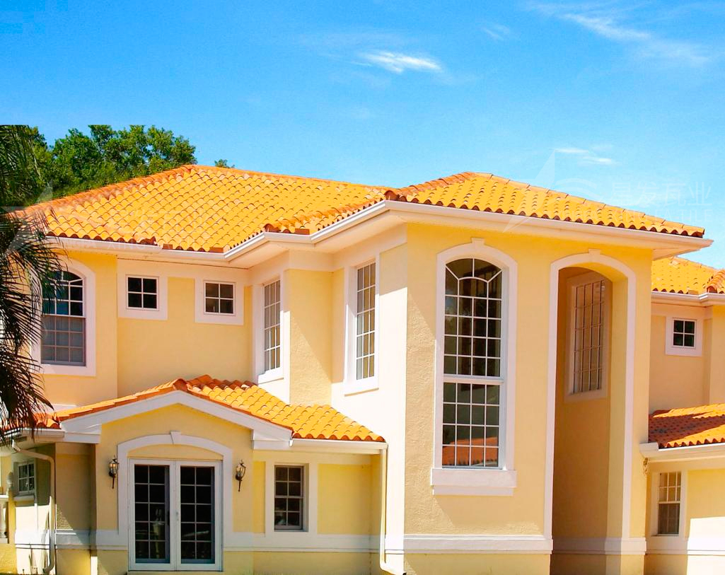 合成樹脂瓦在環(huán)保節(jié)能的時(shí)代，從繁華都市到靜謐鄉(xiāng)村展示建筑美。