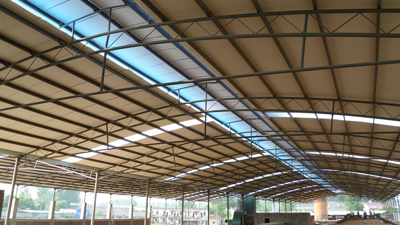 遇上雷陣雨時(shí)，屋面上的絕緣樹(shù)脂瓦是否安全？是否導(dǎo)電？