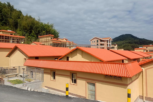 農(nóng)村建房選擇樹脂瓦，到底有什么好處？