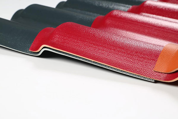 為什么星發(fā)樹脂瓦價(jià)格更高？答案在這里！