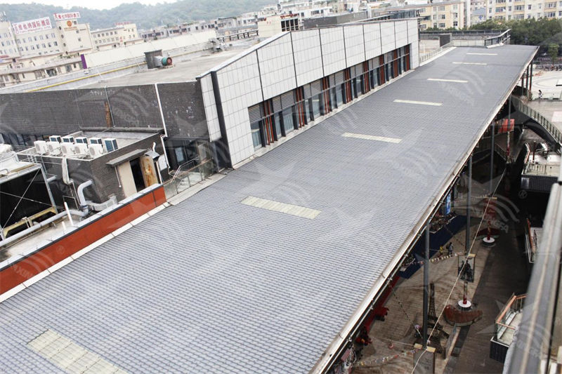 蓋工業(yè)廠房必看！彩鋼瓦vs.樹脂瓦，哪個(gè)更耐用？